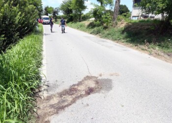 Auto contro tir, 4 morti nel Barese