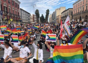 Bari Pride, oltre 500 in piazza per i diritti lgbt