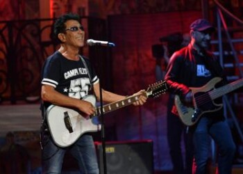 Bennato: “Il futuro mi preoccupa, vivo per mia figlia” 