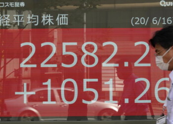 Borsa: Tokyo apre in lieve rialzo, 0,30%