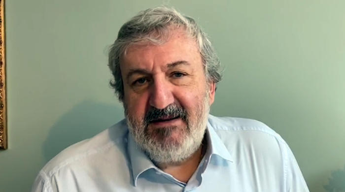 Calcio: Emiliano su riapertura stadi, valuterò con serietà