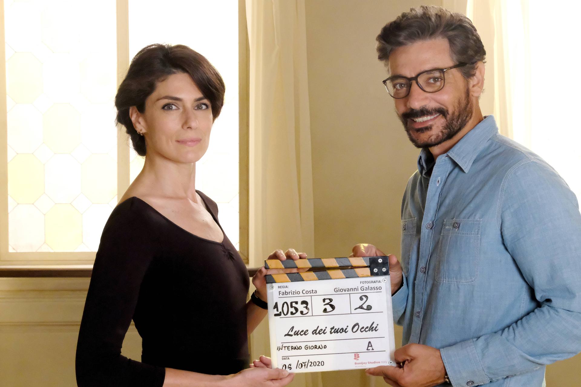 “LUCE DEI TUOI OCCHI” ciak si gira! Anna Valle e Giuseppe Zeno sul set della nuova serie tv Mediaset