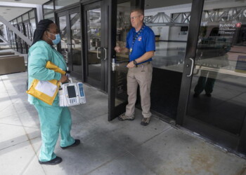 Coronavirus: 150.000 morti in Usa, 21 stati zona rossa