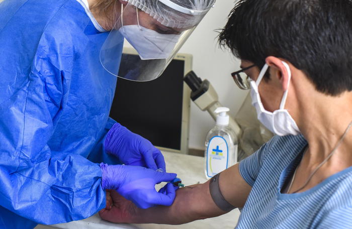 Coronavirus: contagi salgono, +282 in 24 ore. I morti sono 9