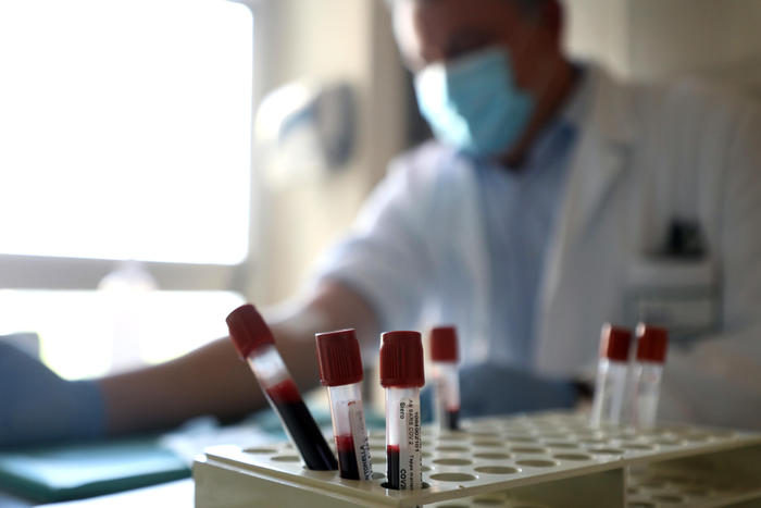 Coronavirus: in Lombardia 51 casi e un decesso