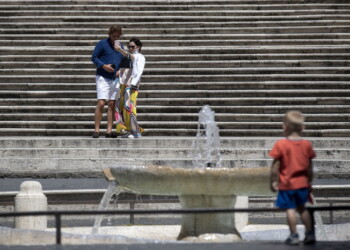Coronavirus:situazione invariata, 3.335 positivi,345 decessi