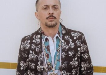 Dardust: “In ‘DeFuera’ dico che per brillare bisogna essere umili”  