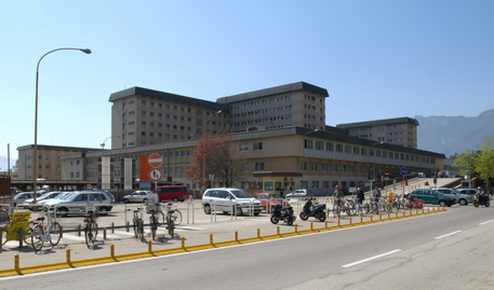 Deltaplano precipitato a Bressanone, morto pilota