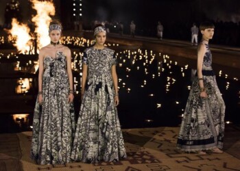 Dior sfila a Lecce, in piazza 45 modelle