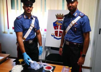 Droga: 160 gr cocaina in casa, arrestato da Cc