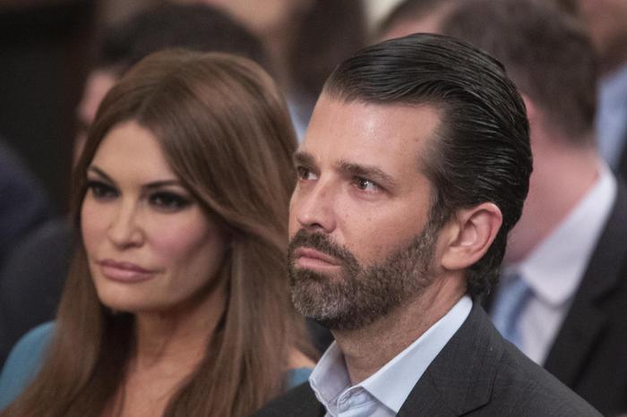 Fidanzata di Trump Jr positiva al Covid