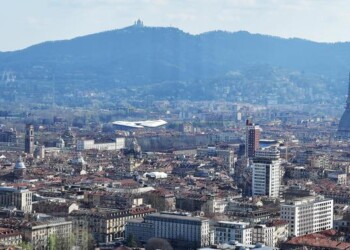 Frena mercato immobiliare Torino