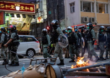 Hong Kong: una 15enne tra gli arresti per legge sicurezza