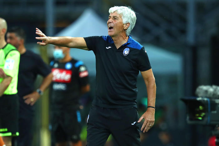 Il Cagliari in 10 tiene testa all’Atalanta, ma finisce 0-1