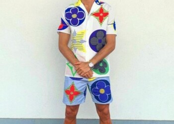 Il completo a fiorelloni di Ronaldo che cattura 10 milioni di like in poche ore