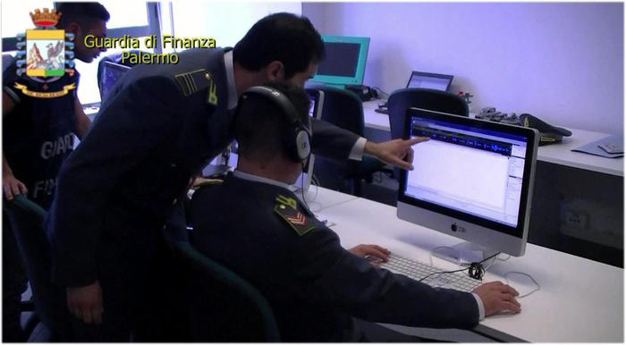 Mafia: sindaco Santa Caterina Villarmosa indagato si dimette