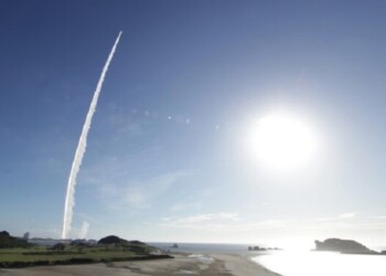 Marte, lanciata la sonda degli Emirati Arabi