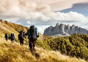 Montagna: promossi e bocciati, Legambiente assegna 19 Bandiere Verdi e 12 Nere 