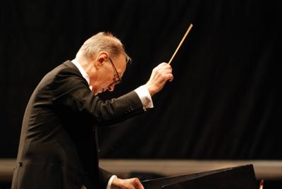 Morricone, l’amico sacerdote: “Mi parlava della morte senza paura” 