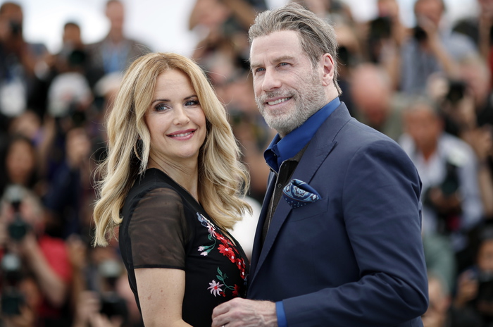 Morta l’attrice Kelly Preston, moglie di John Travolta