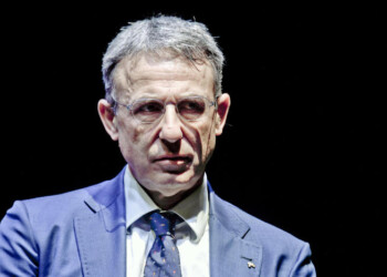 Parchi: ministro Costa in visita al Gran Paradiso