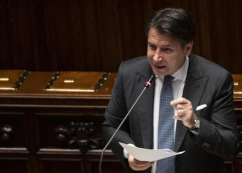 Puglia:Conte,parità genere o interveniamo