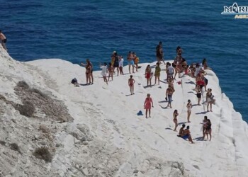 Scala dei Turchi sequestrata, presa d’assalto da vacanzieri