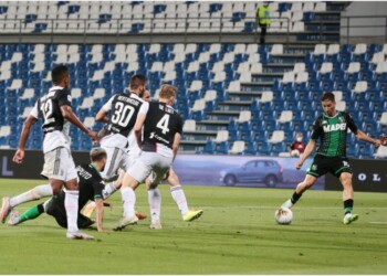 Solo un pari per la Juve con il Sassuolo. La Lazio non sa più vincere. Vittorie per Roma e Milan. Frena il Napoli: i gol