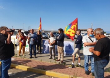 “Stop fumi alla Saras”, sit-in ambientalisti a Sarroch