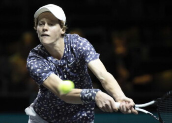 Tennis: Sinner torna in campo, batte Haas a Berlino