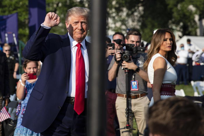 Trump, sì abitudini iniziate Colombo