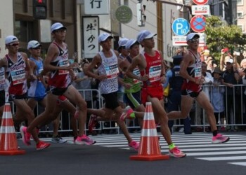 Atletica, cancellata la maratona di Parigi