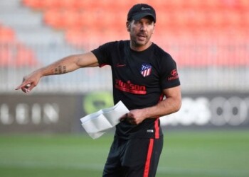 Atletico Madrid, Vrsaljko e Correa positivi al Covid: negativi tutti gli altri, la squadra partirà per Lisbona