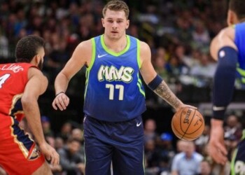 Basket, playoff Nba: 42 punti di Doncic, record con sconfitta