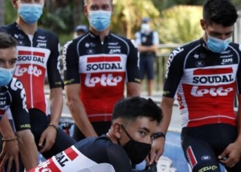 Ciclismo, Tour al via; Aru: “Non sono al massimo, farò da gregario per Pogacar”