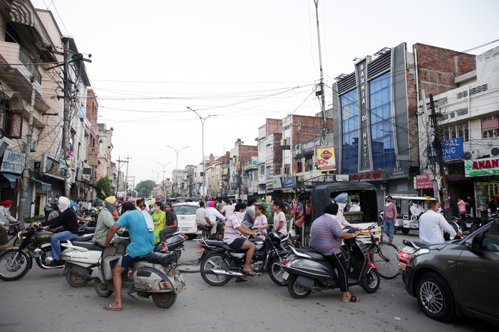 Coronavirus: aumento record in India, 69 mila casi in 24 ore