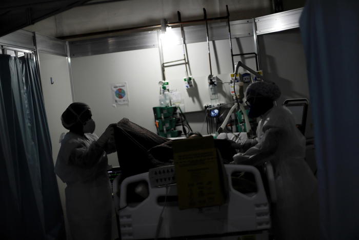 Coronavirus: Brasile, calo contagi e morti in 24 ore