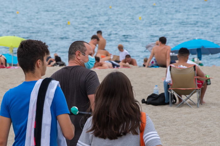 Coronavirus: Francia, ormai asintomatici sono più della metà