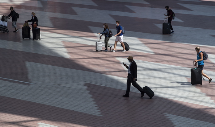 Coronavirus: Monaco vieta gli alcolici per frenare movida