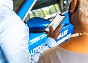 Dalla Cina agli Stati Uniti prove di guida autonoma