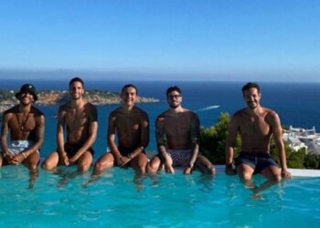 De Paul è già con la Juventus. Per ora in piscina con Dybala