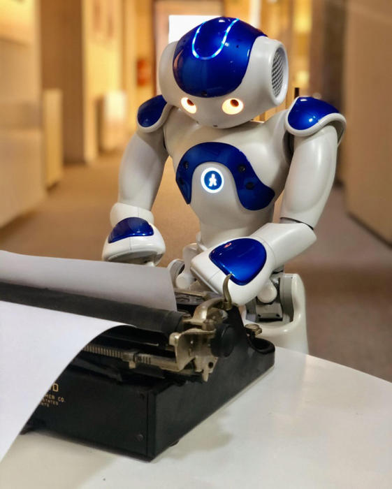 Ecco la prima opera teatrale scritta da un robot