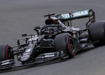 F1, Gp Belgio: Hamilton in pole position a Spa, Ferrari mai così male da 14 anni