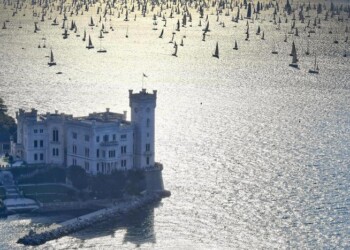 Fvg dona Card cultural-turistica a medici, infermieri Italia