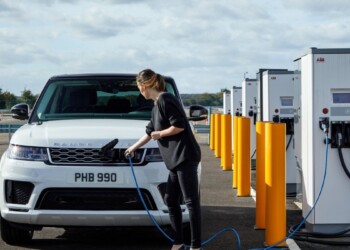 Il caso Australia, vendite elettriche triplicate ma senza incentivi