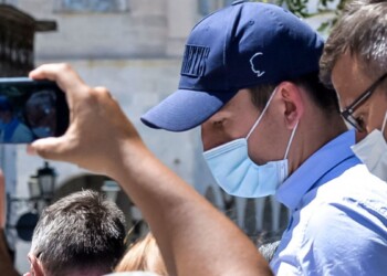 Inghilterra, Maguire: “Picchiato dalla polizia greca. Ho avuto paura per la mia vita”