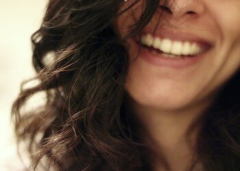 L’analisi dei capelli rivela cosa mangi e quanto guadagni
