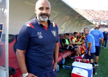 Lecce, esonero con giallo di Fabio Liverani: “Valutiamo un’azione di responsabilità”