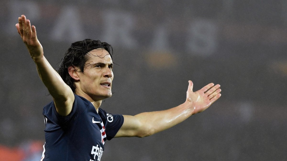 Lunedì arriva Cavani, il Benfica inizia la sua Champions parallela