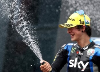 Moto2 Gp di Stiria: gioia Bezzecchi, prima volta sul podio, Luca Marini settimo